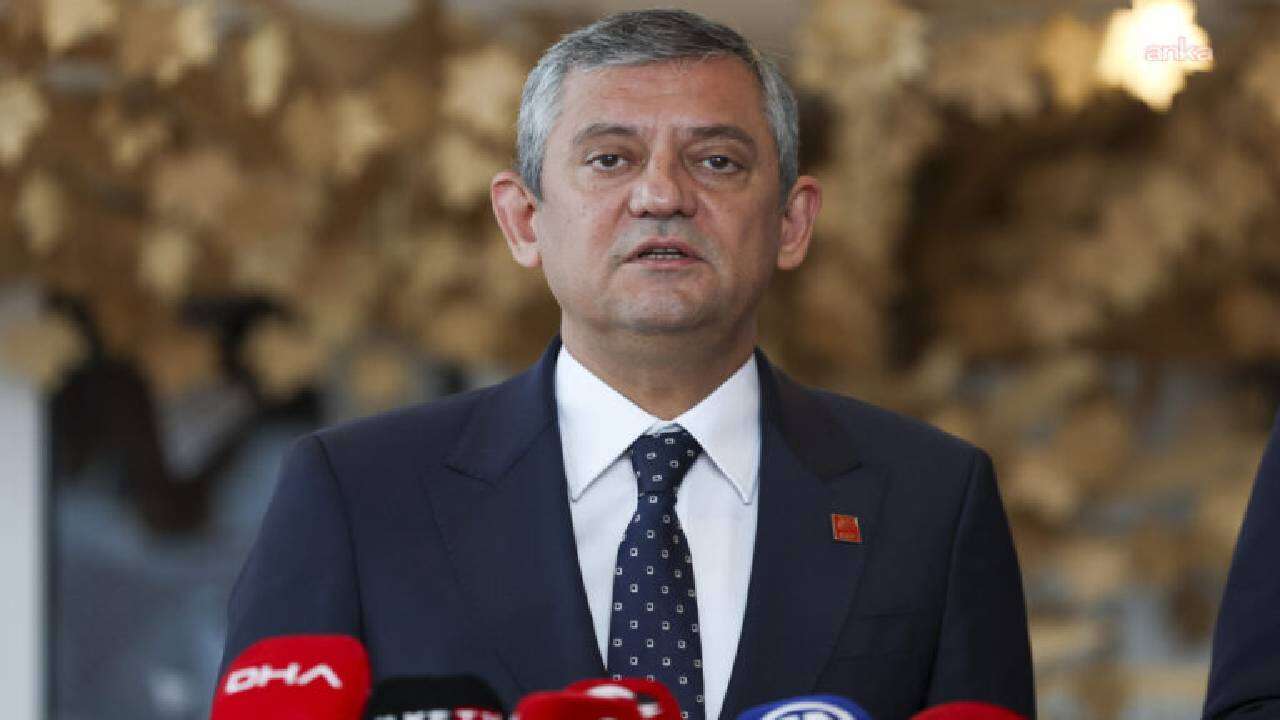 Saros Araştırma'nın Haziran sonuçları SuperHaber'de! Mutlak butlan sonrası Özel'e şok: AK Parti farka koşuyor 9